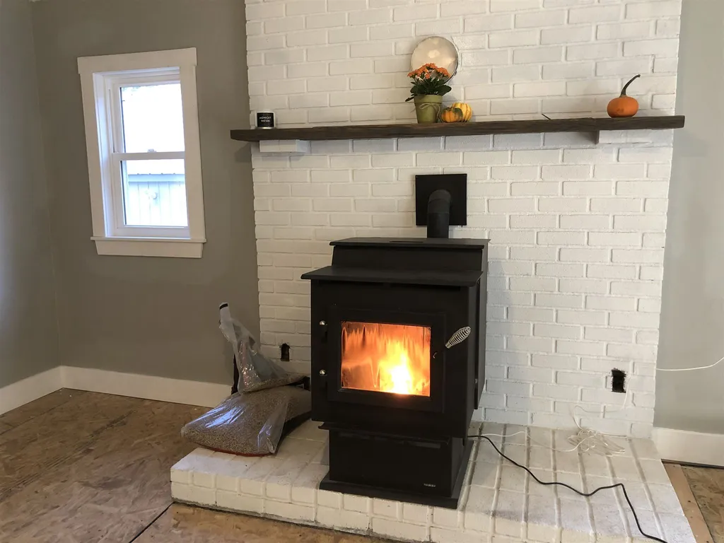 89 Elm Street Ossipee NH 03864