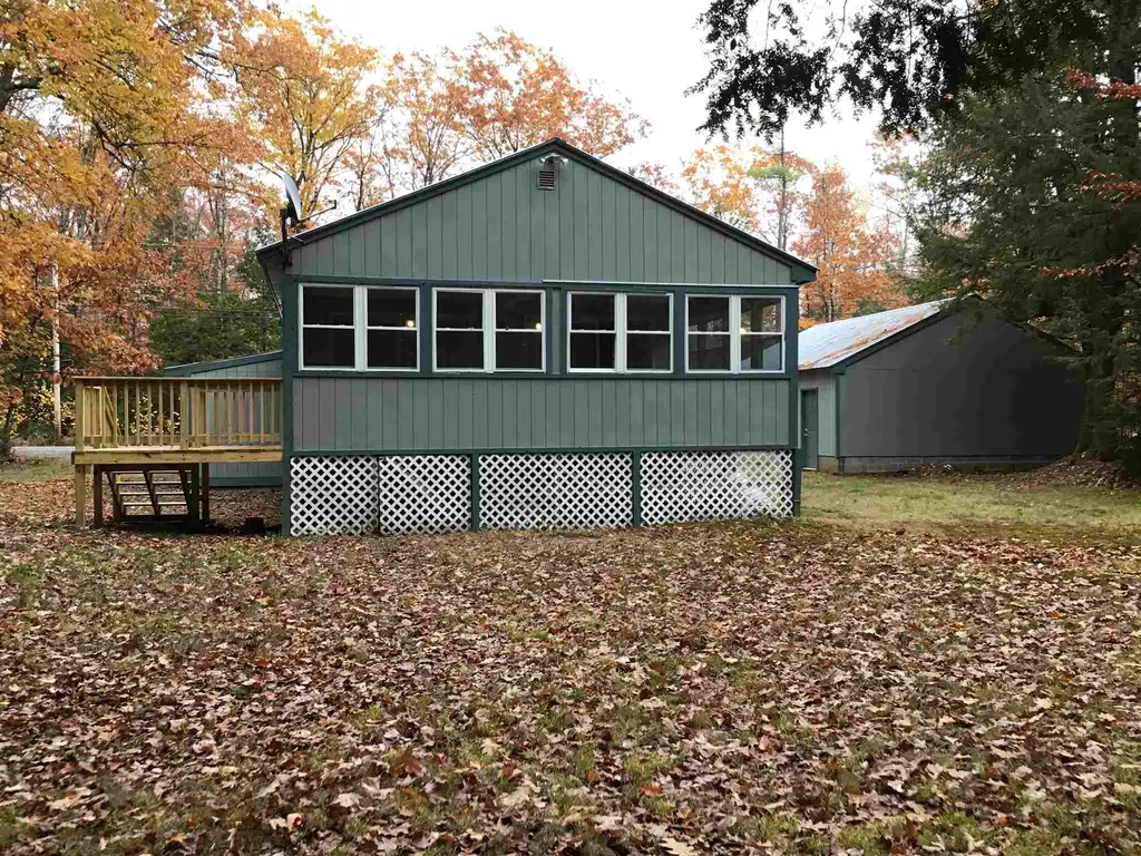 89 Elm Street Ossipee NH 03864