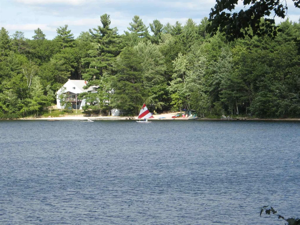 89 Elm Street Ossipee NH 03864