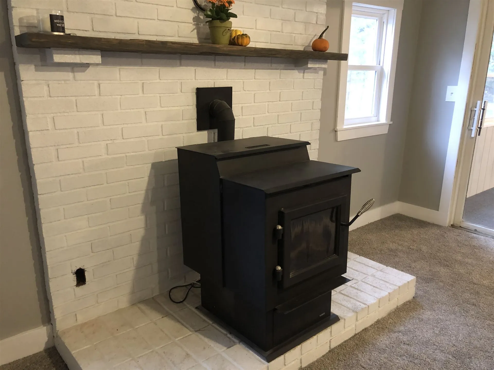 89 Elm Street Ossipee NH 03864