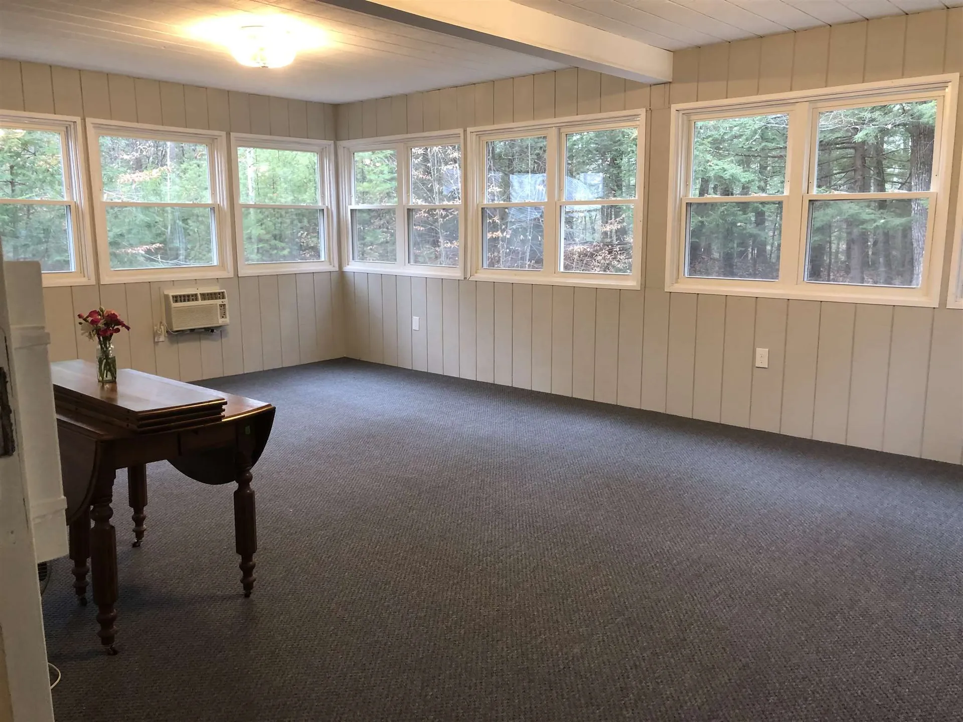 89 Elm Street Ossipee NH 03864