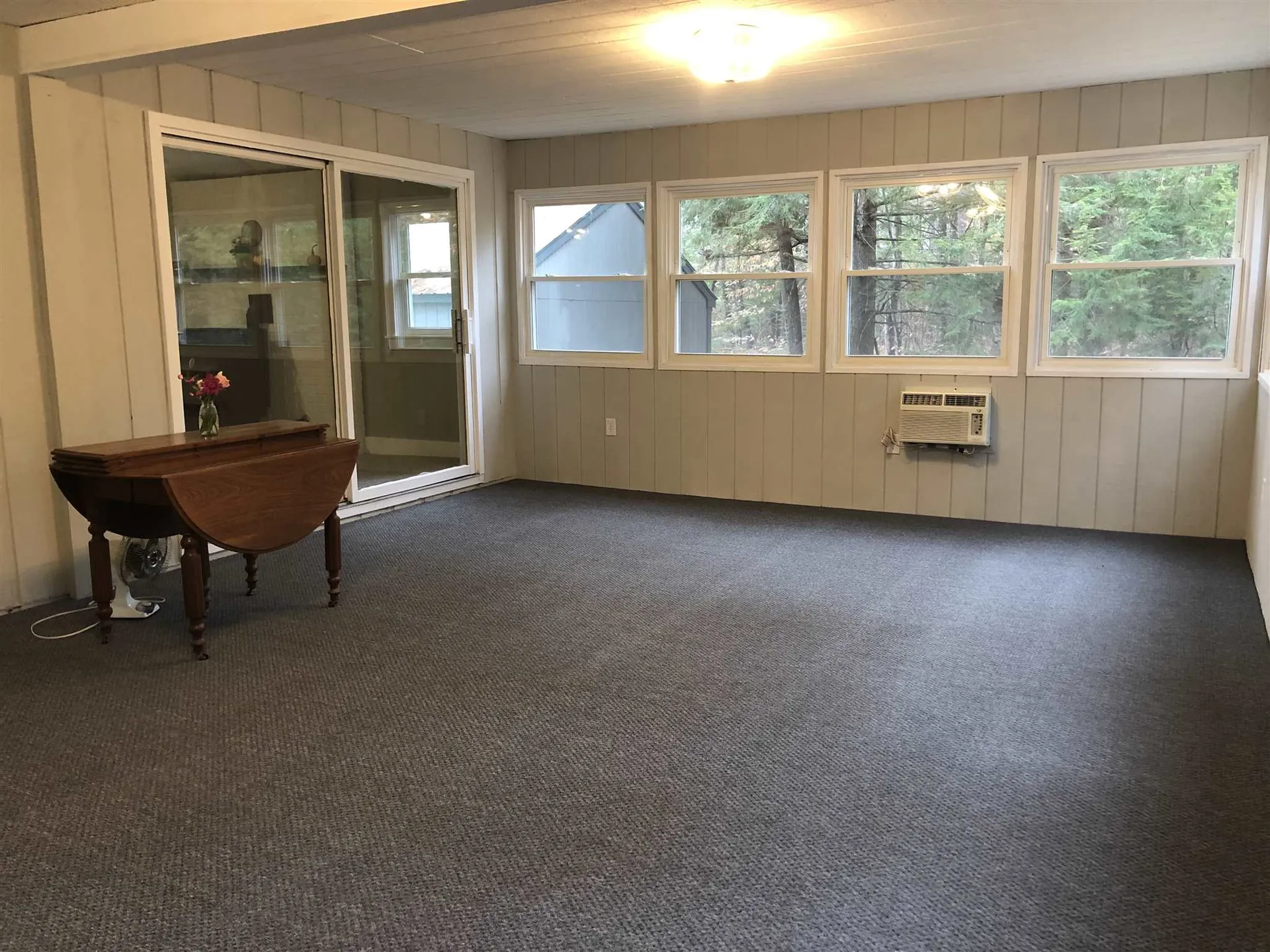 89 Elm Street Ossipee NH 03864
