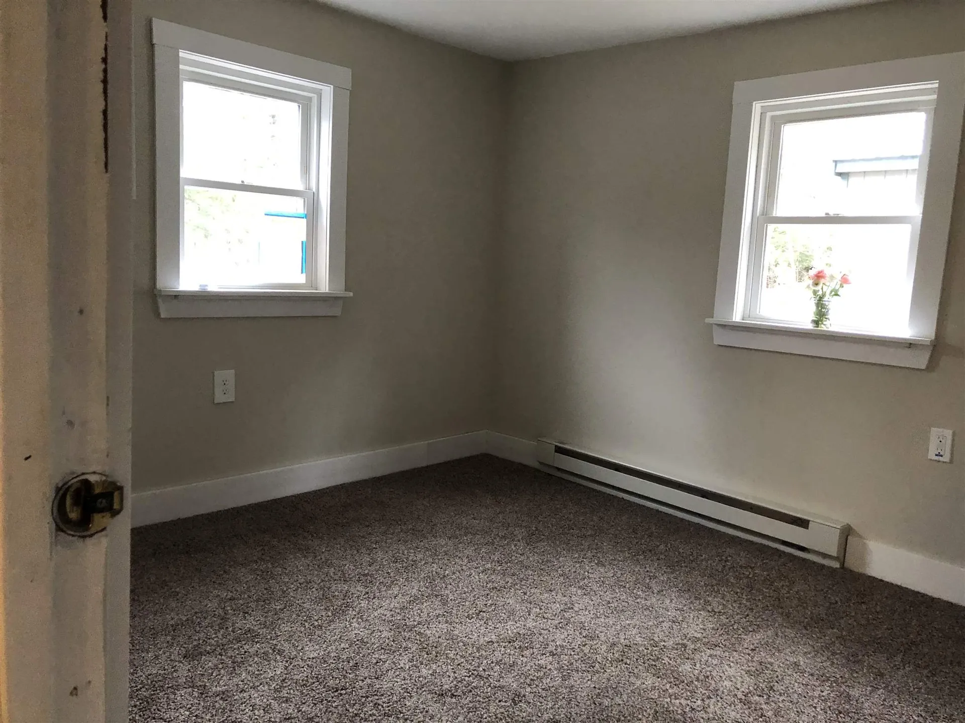 89 Elm Street Ossipee NH 03864