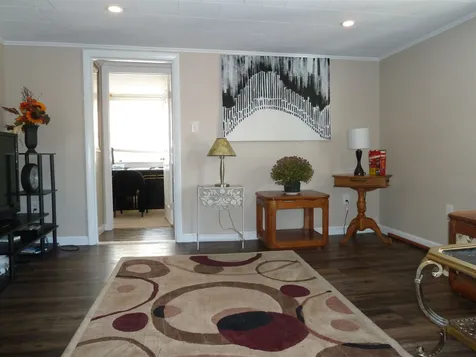 256 Laurel Street Manchester NH 03103
