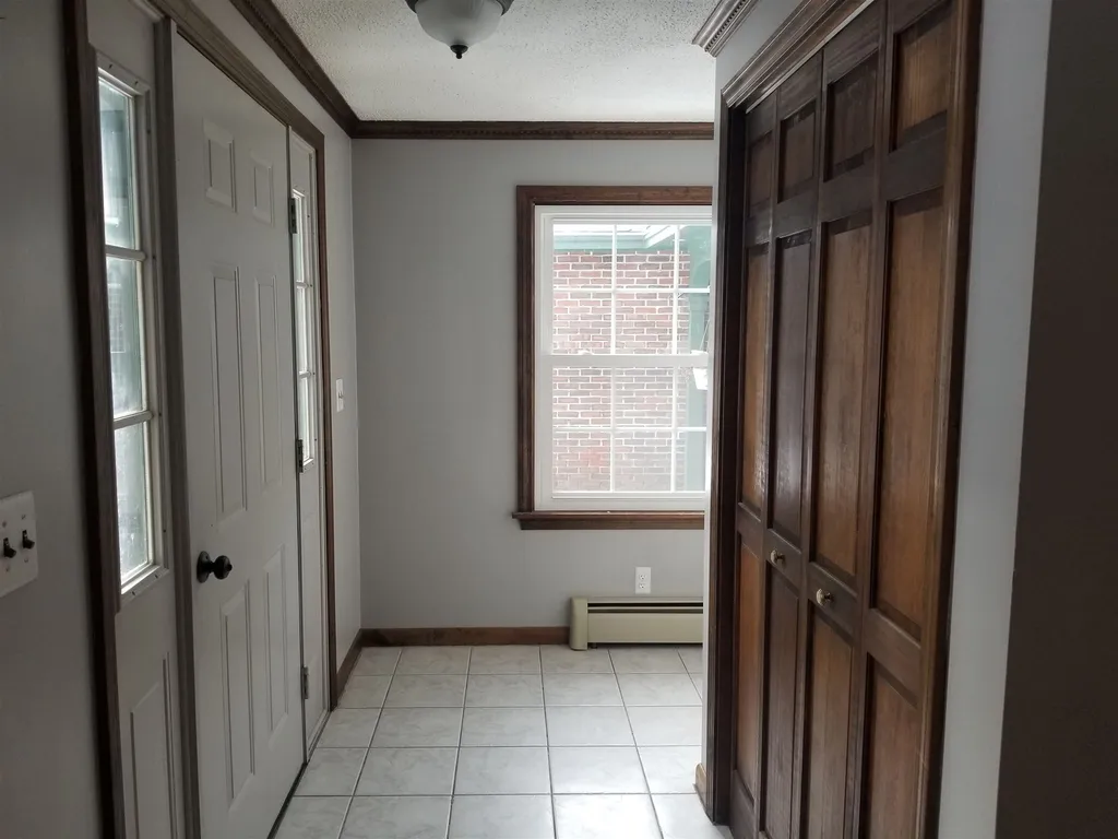 91 Sandown Road Fremont NH 03044