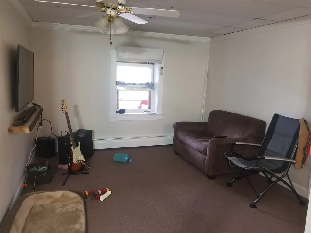 91 Sandown Road Fremont NH 03044