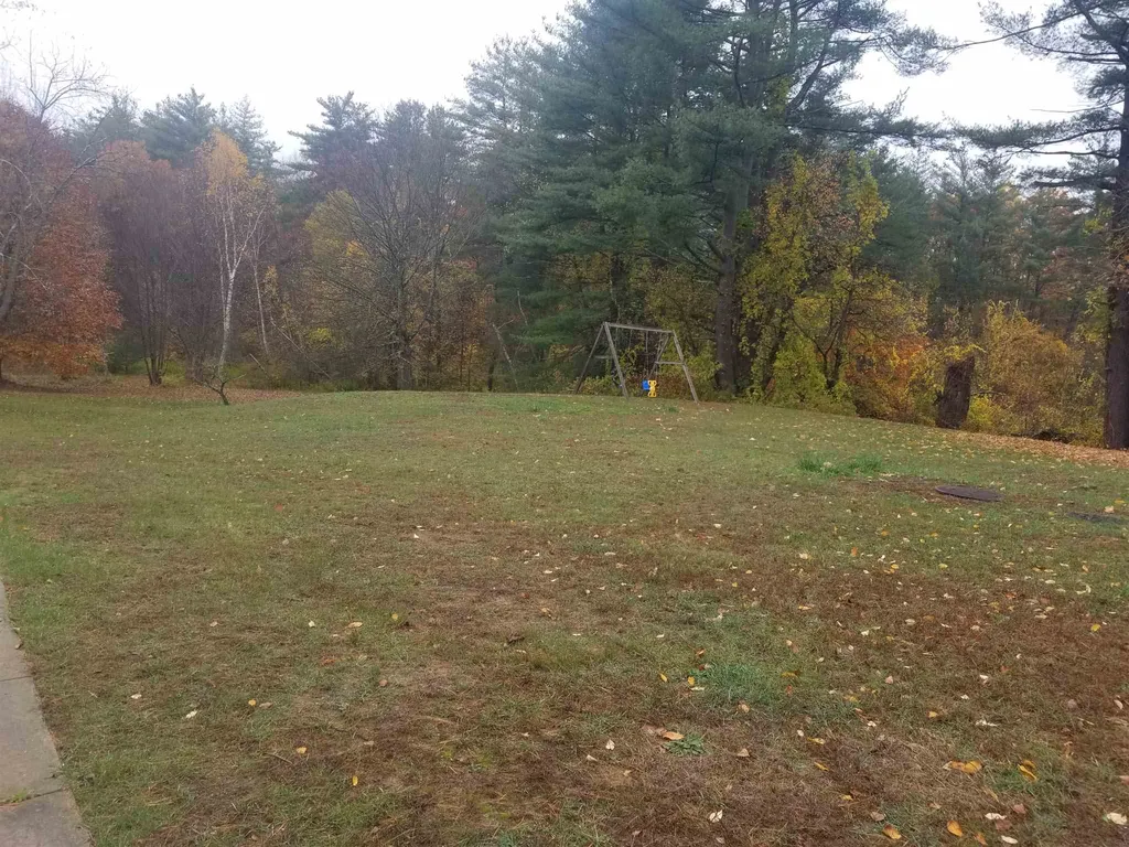 91 Sandown Road Fremont NH 03044