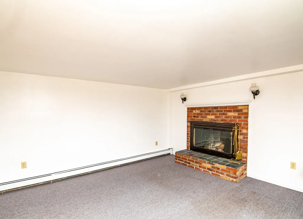 1430 Hinesburg Road South Burlington VT 05403