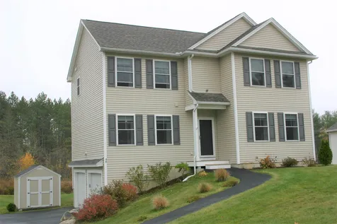 48 W Meadow Court Milford NH 03055