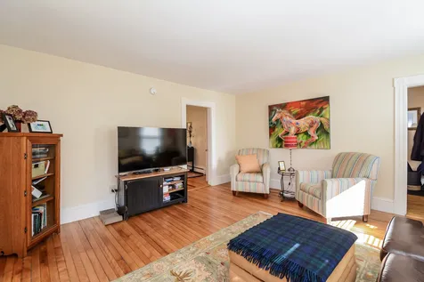 81 Putnam Hill Road Lyndeborough NH 03082