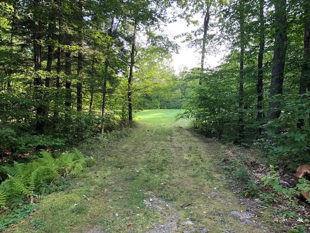 46 Ridge Road Enfield NH 03748