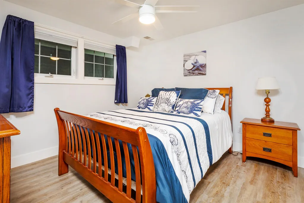 377 Ocean Boulevard Hampton NH 03842
