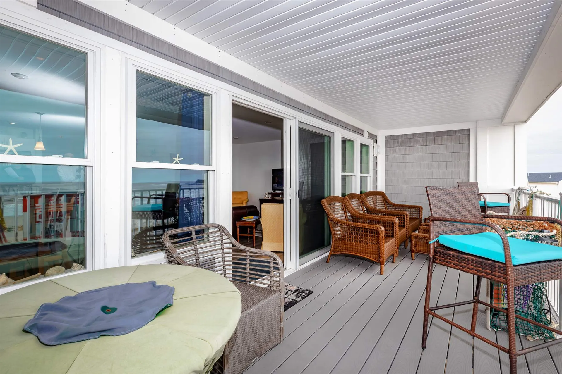 377 Ocean Boulevard Hampton NH 03842