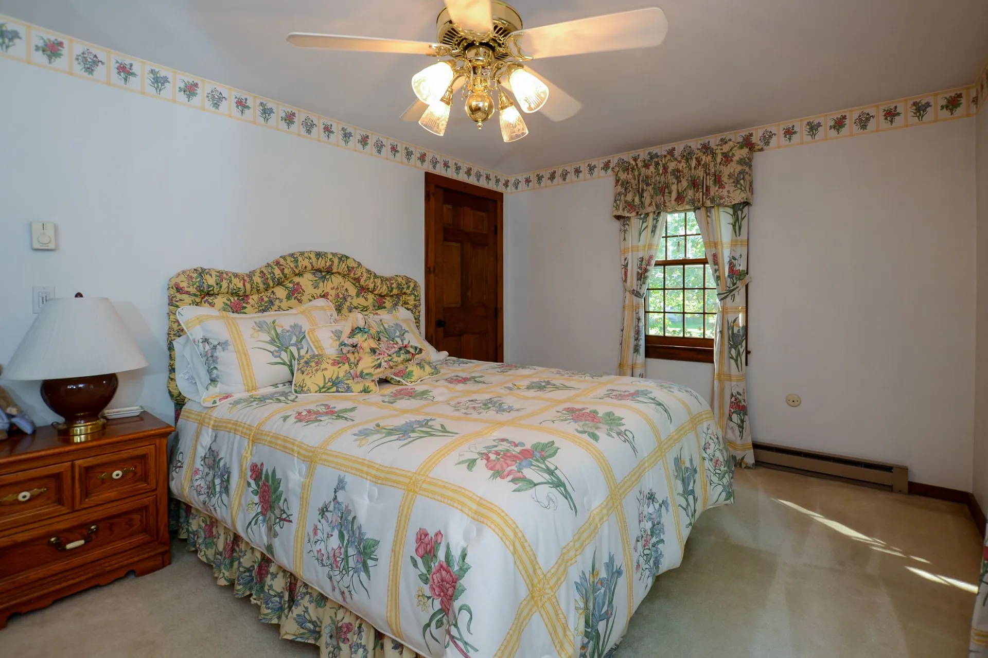 9 Hemlock Circle Sandown NH 03873-2407