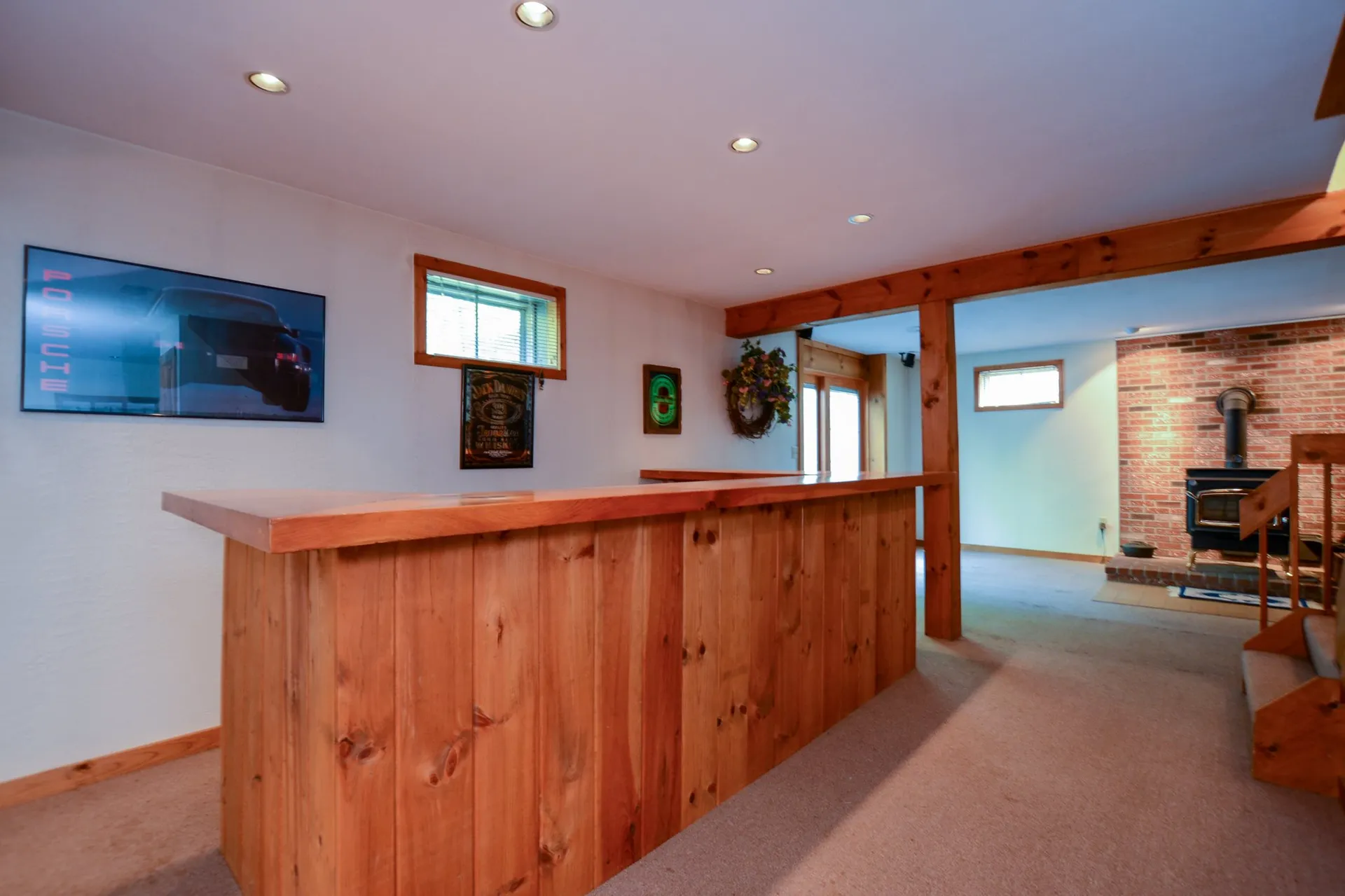 9 Hemlock Circle Sandown NH 03873-2407