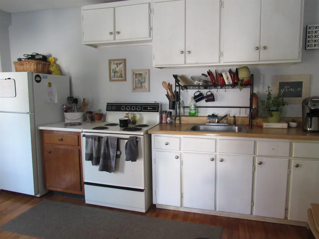 7 Green Street Claremont NH 03743