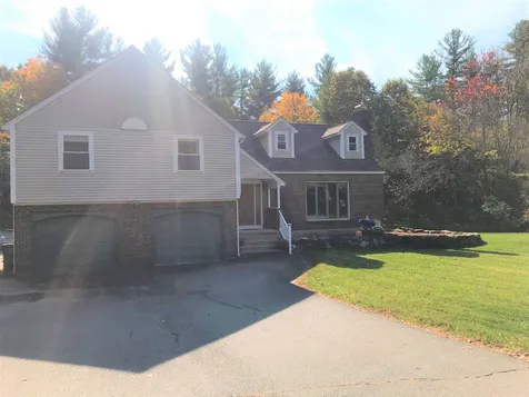 33 Tokanel Drive Londonderry NH 03053