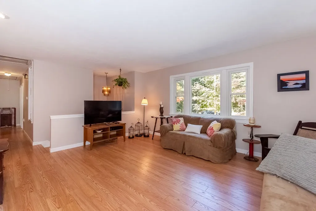 939 Second Crown Point Road Strafford NH 03884