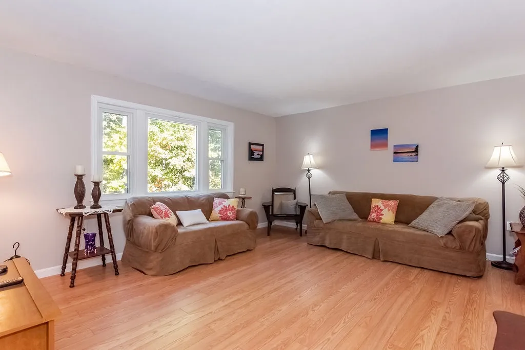 939 Second Crown Point Road Strafford NH 03884