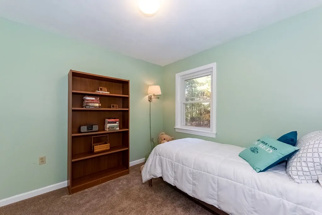 939 Second Crown Point Road Strafford NH 03884