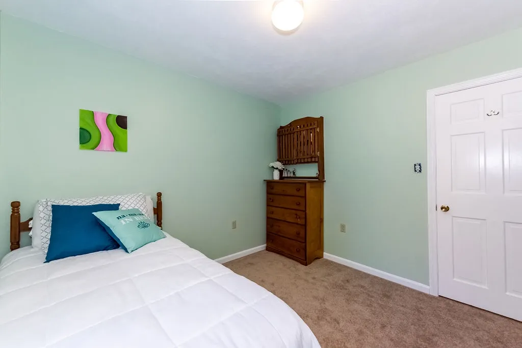 939 Second Crown Point Road Strafford NH 03884