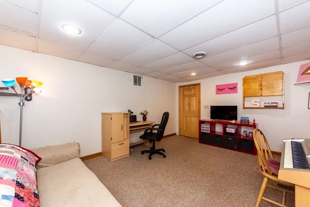 939 Second Crown Point Road Strafford NH 03884