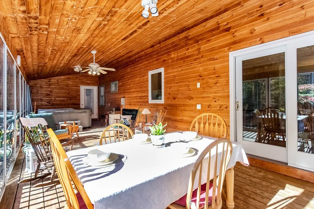 939 Second Crown Point Road Strafford NH 03884