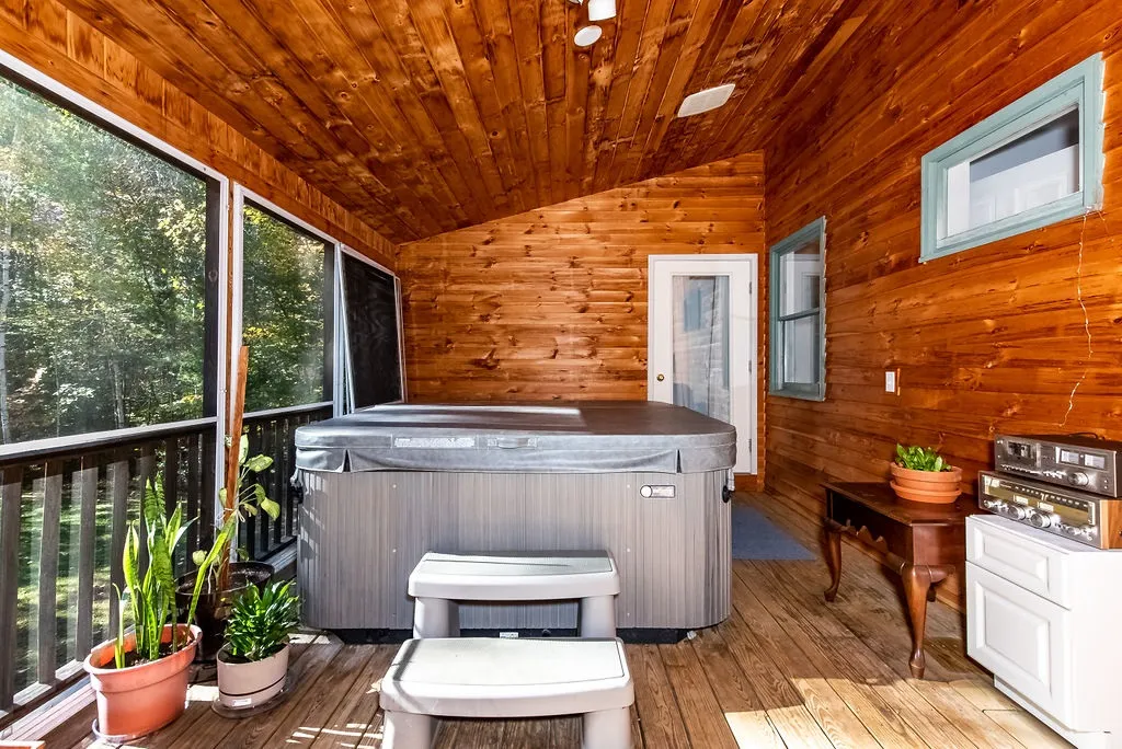 939 Second Crown Point Road Strafford NH 03884
