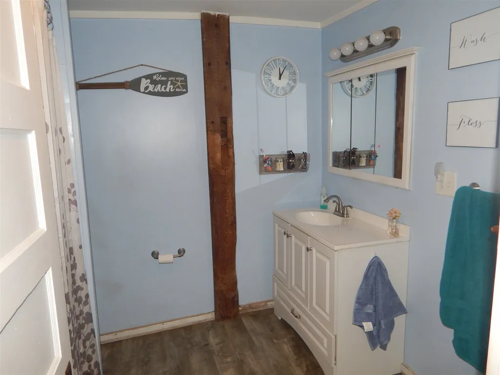 182 Quechee Hartland Road Hartford VT 05001