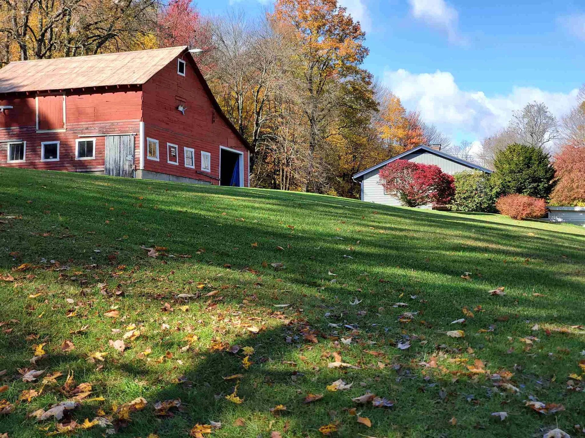 69 Courtemanche Hill Road Hartford VT 05001