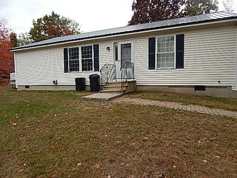 77 Chestnut Circle Loudon NH 03307