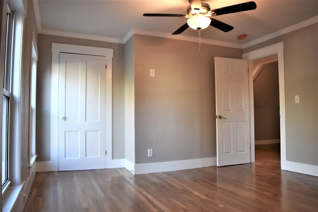 28 Mcgrath Street Laconia NH 03246