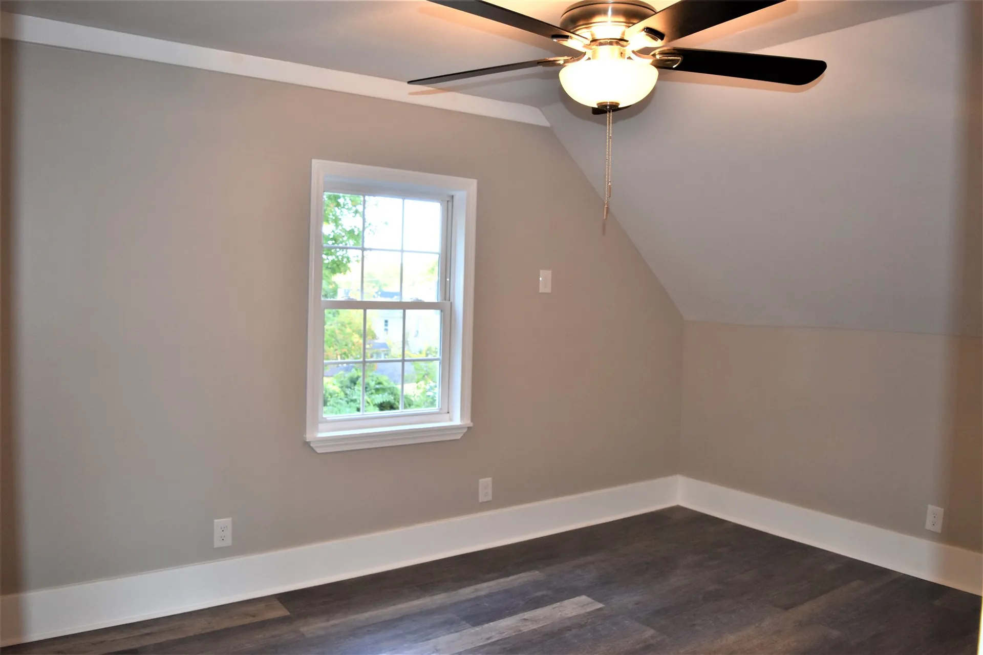 28 Mcgrath Street Laconia NH 03246