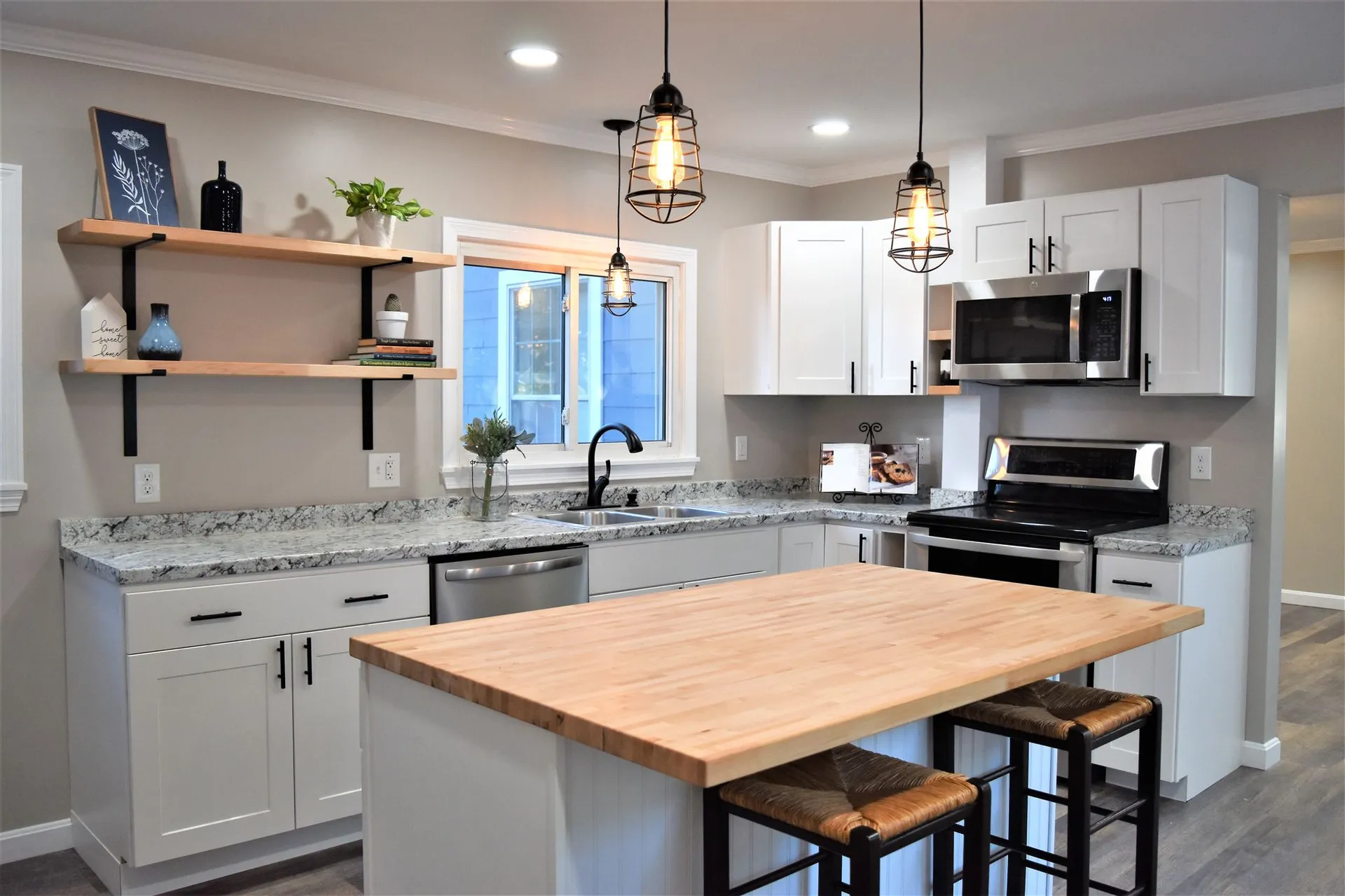 28 Mcgrath Street Laconia NH 03246