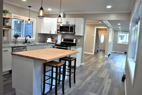 28 Mcgrath Street Laconia NH 03246