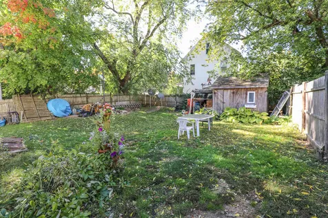 6 Desmarais Avenue Derry NH 03038