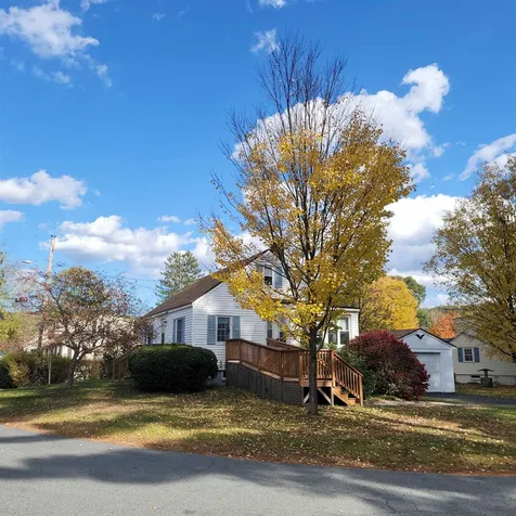 71 Mountain View Chester VT 05143