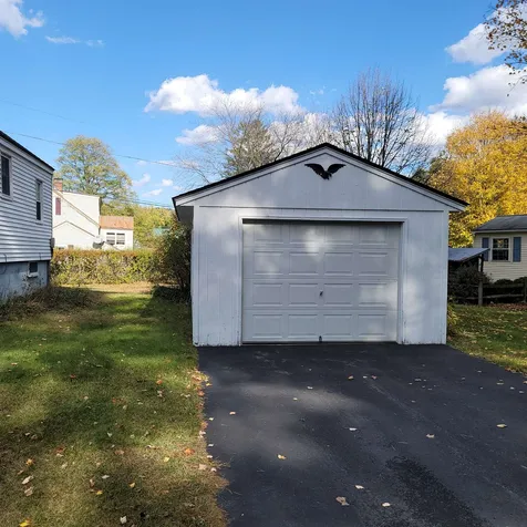 71 Mountain View Chester VT 05143