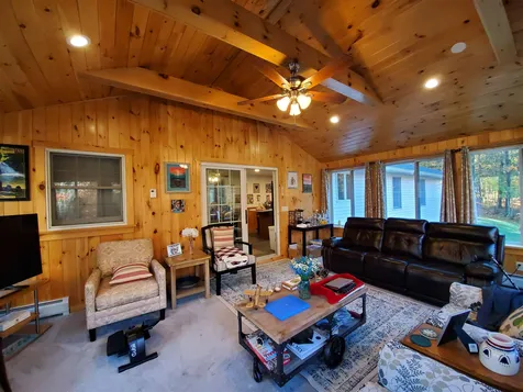 218 Lockehaven Road Enfield NH 03748