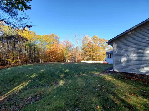 218 Lockehaven Road Enfield NH 03748