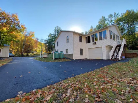 218 Lockehaven Road Enfield NH 03748