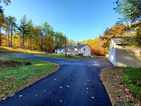 218 Lockehaven Road Enfield NH 03748