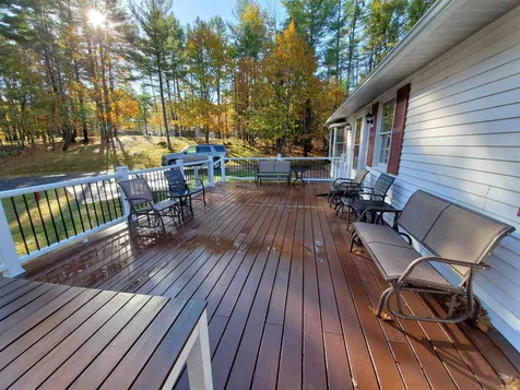 218 Lockehaven Road Enfield NH 03748