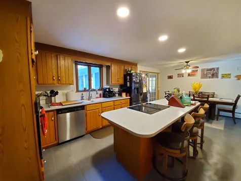 218 Lockehaven Road Enfield NH 03748