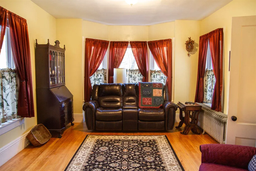 91 Beech Street Bristol NH 03222
