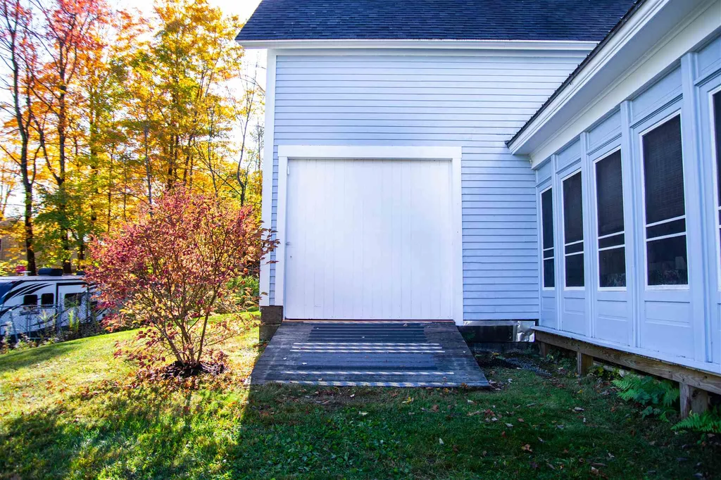 91 Beech Street Bristol NH 03222