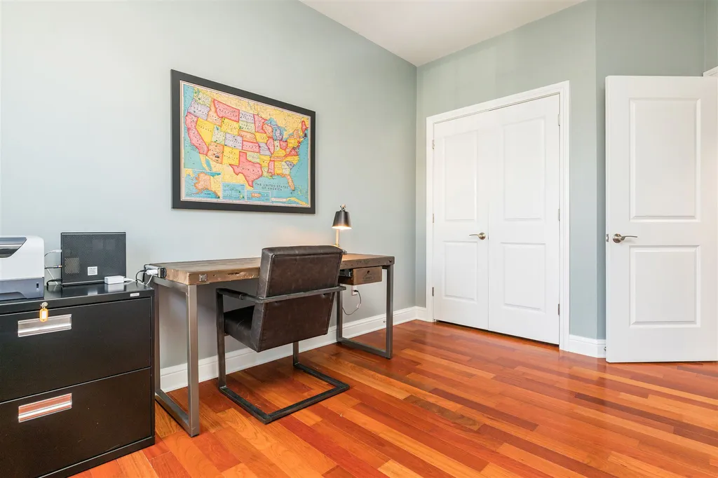 77 Hanover Street Portsmouth NH 03801