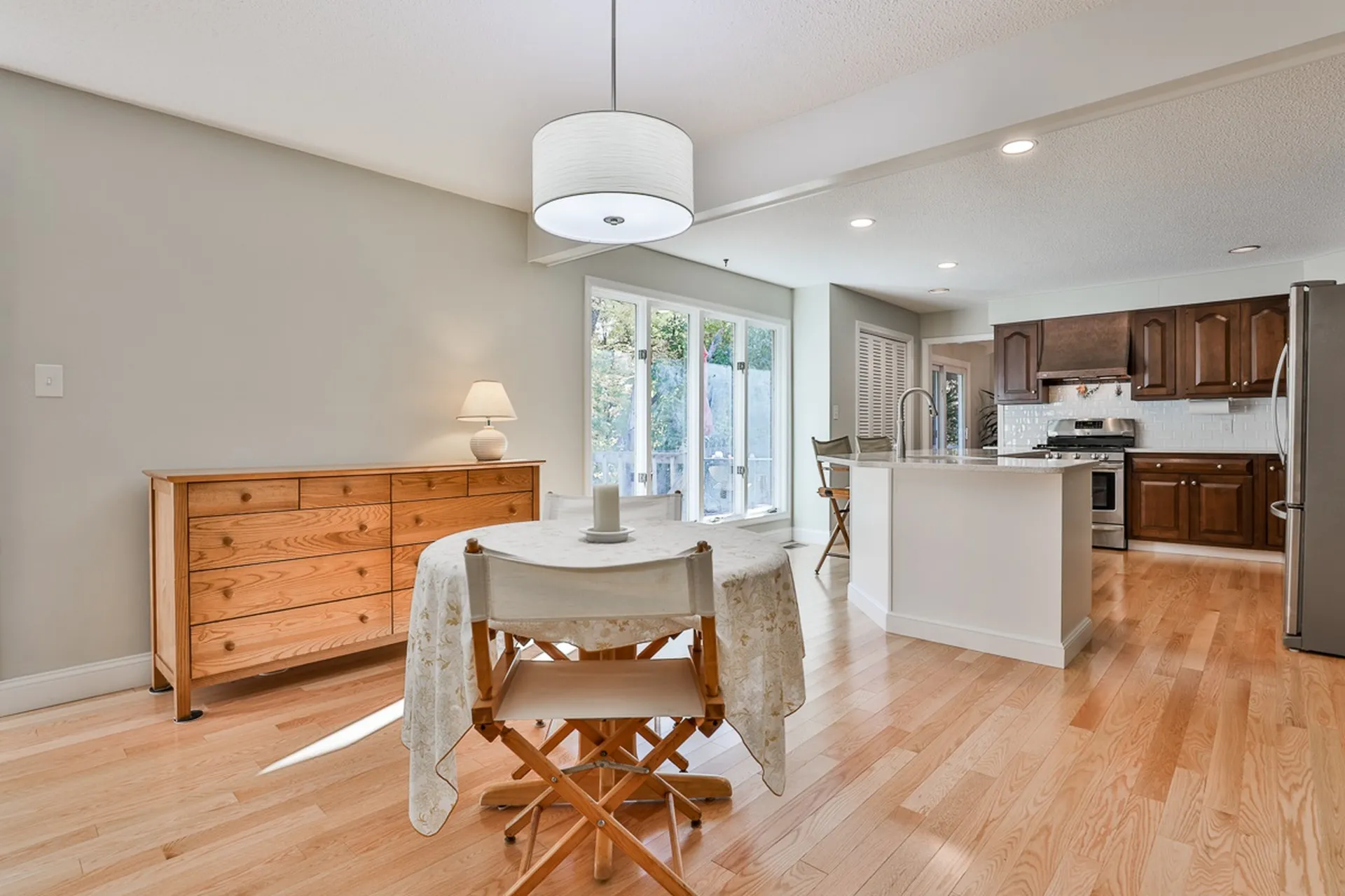 27 Browning Avenue Nashua NH 03062-2478