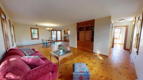 53 Prospect Street Henniker NH 03242