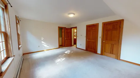 53 Prospect Street Henniker NH 03242